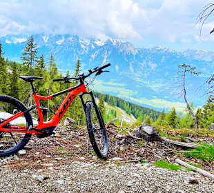 Wandern Haus im Ennstal