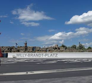 Willy-Brandt-Platz