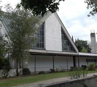 Evang.-Luth. Dietrich-Bonhoeffer-Kirche