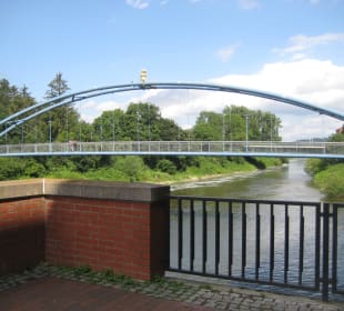 Brücke über die Weser zur Insel Werder