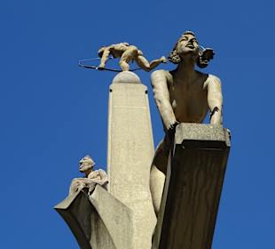 Skulptur Paradiesbaum