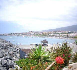Blick von Playa de las Americas auf den Strand