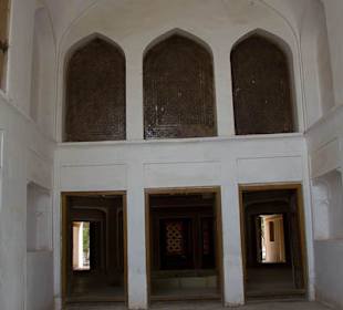 Wejście do pawilonu