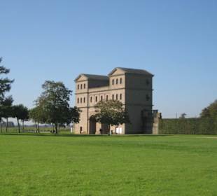 Auf dem Weg / Blick zum Nordtor