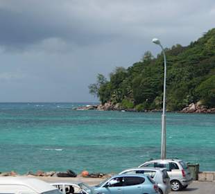 Hafen von Praslin