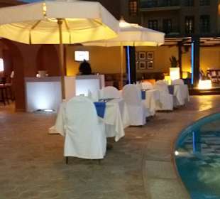 Seafood Dinner am Du Port Pool