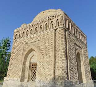 Samani Mausoleum