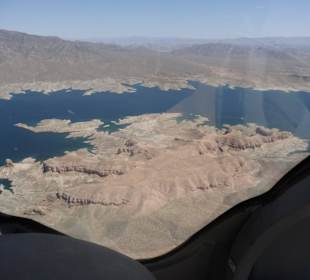 Flug zum Grand Canyon - Lake Mead