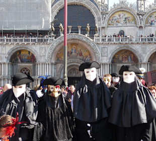 Trubel auf der Piazza San Marco