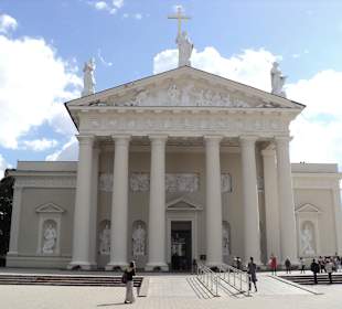 Bazylika archikatedralna św. Stanisława Biskupa i Władysława