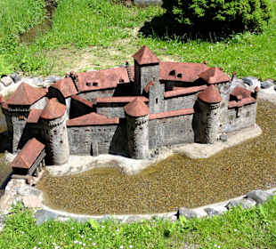 Exponate der Freilichtausstellung