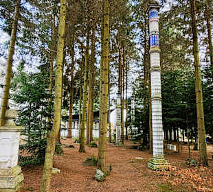 Inmitten vom kleinen Wald