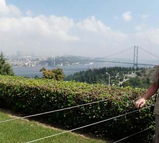 Most pomiędzy europejską a azjatycką cześcią miast