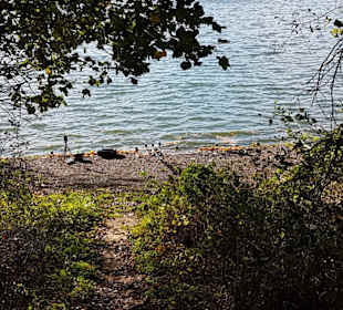 Kleine Wege zum Ufer