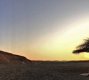 Sonnenuntergang in der Wüste