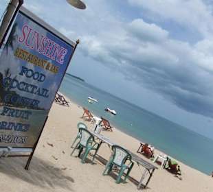 Sunshine Bar zwischen den Hotels Impiana und Imperial