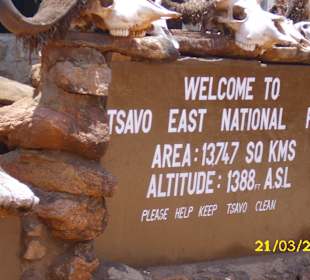 Eingang zum Tsavo Ost