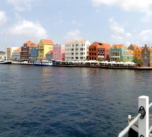 Panoramasicht auf beide Brücken