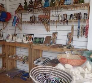 Angeschlossener Souvenirladen