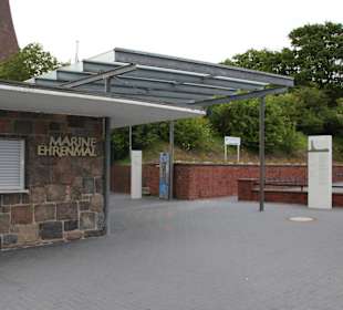 Marine-Ehrenmal Eingang / Kasse