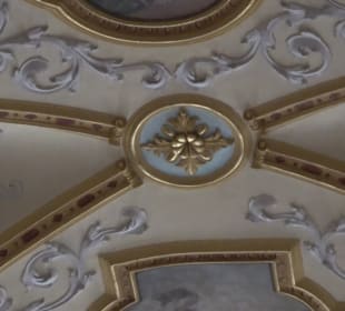 Katholische Stiftskirche St. Peter