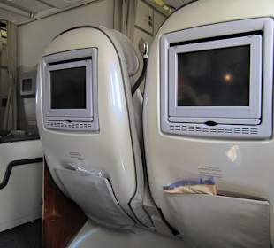 Emirates Airbus A 330-200, BC