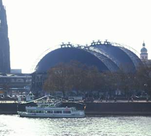 Rhein-Schifffahrt mit der Köln - Düsseldorfer