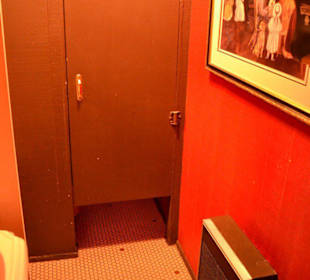 Toilette / Waschraum