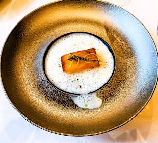 Hechtklößchen in Riesling