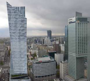 Blick vom Kulturpalast auf Skyline der Neustadt