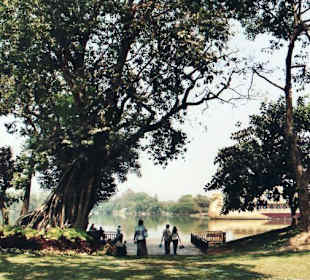 Bogyoke Aung San Park