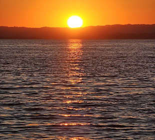 Sonnenuntergang am Hafen