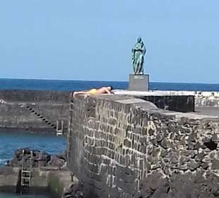 Skulptur Virgen del Carmen