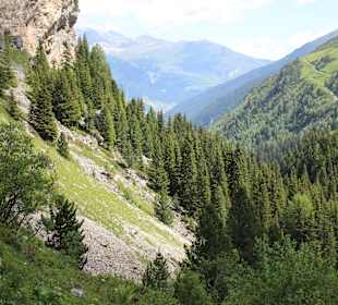 Wanderweg zum Hintertuxer Gletscher