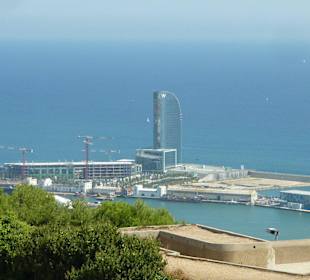 Hotel W auf Playa del Bogatell 