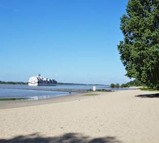 Eindrücke vom Strand Falkensteiner Ufer