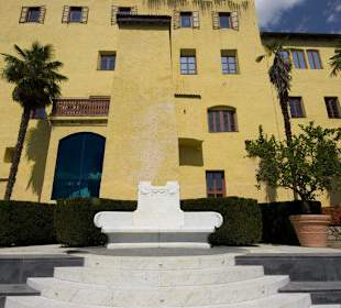 Das Schloss von hinten