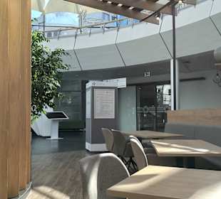 Im Café Glasspiel im Rhön-Klinikum Bad Neustadt