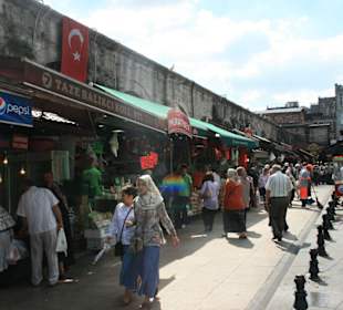 Eingang zum Gewürzbasar