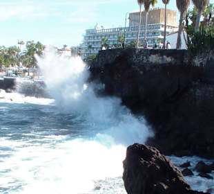 Fluss/See/Wasserfall