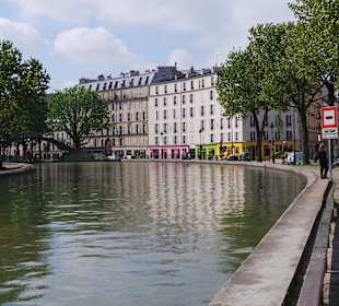 Canal St. Martin - Quai de Valmy