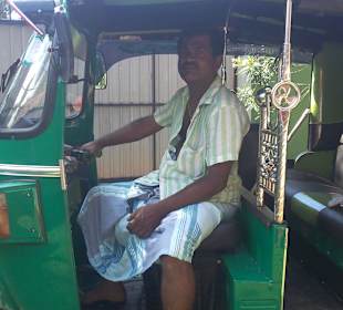 Kamal mit seinem Tuk Tuk