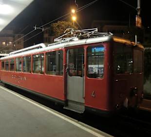Alter Triebwagen, bis heute im Liniedienst
