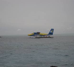 Landung des Wasserfliegers