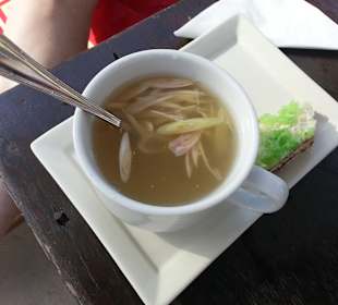 Tee aus Zitronengras und Ingwer