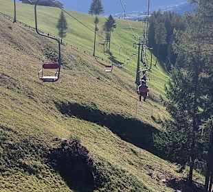 Talfahrt, über Kuh-Weiden und Wiesen hinweg