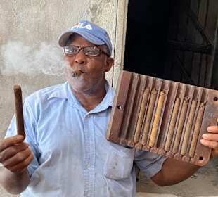 Zigarrenmanufaktur bei Land und Leut