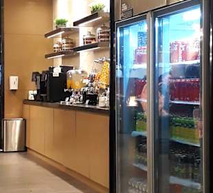 Plaza Premium Lounge Singapore