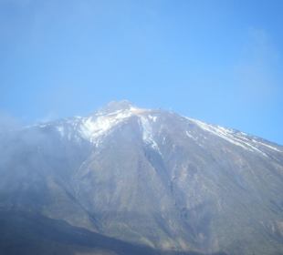 Schnee liegt nicht oft auf der Kuppe des Teide