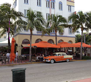 Ocean Drive mit Oldtimer